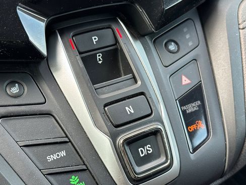Used 2018 Honda Odyssey EX-L image 18