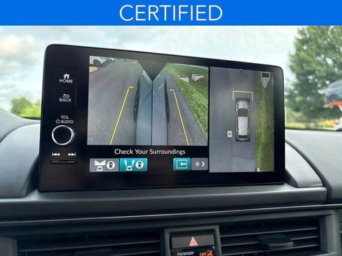 Certified 2025 Honda Pilot TrailSport image 22