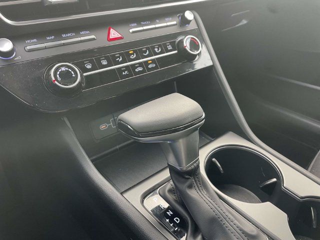 Certified 2025 Hyundai Sonata SE FWD image 33