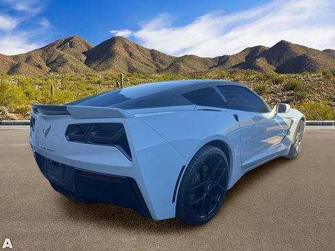 Used 2019 Chevrolet Corvette Stingray Coupe w/ Battery Protection Package RWD image 4