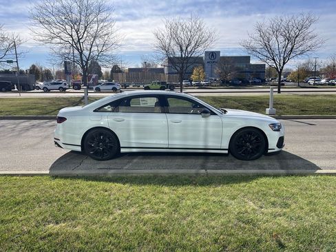 New 2025 Audi S8 image 37