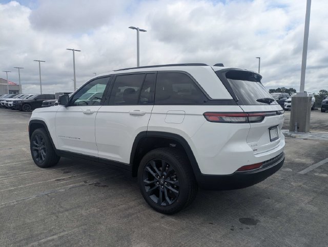 New 2026 Jeep Grand Cherokee Limited AWD/4WD image 6