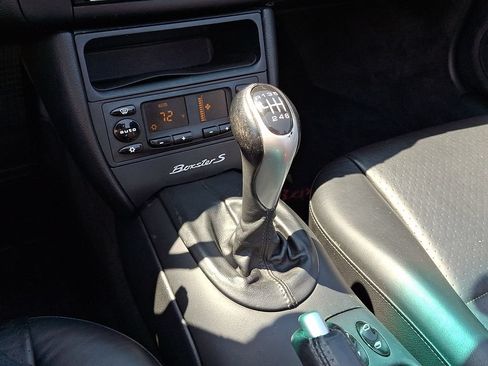 Used 2001 Porsche Boxster S RWD image 13
