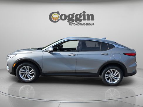 Certified 2024 Buick Envista Preferred w/ Convenience I Package FWD image 2