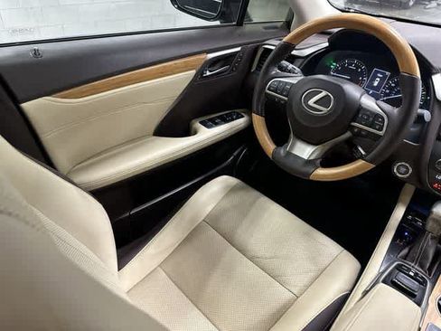 Used 2018 Lexus RX 350L FWD image 12
