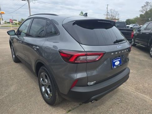 New 2025 Ford Escape ST-Line w/ Cold Weather Package image 5