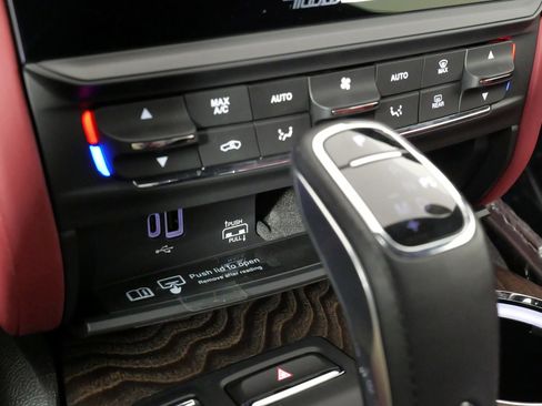 Used 2023 Maserati Quattroporte Modena image 64