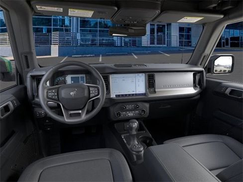 New 2025 Ford Bronco Outer Banks image 9