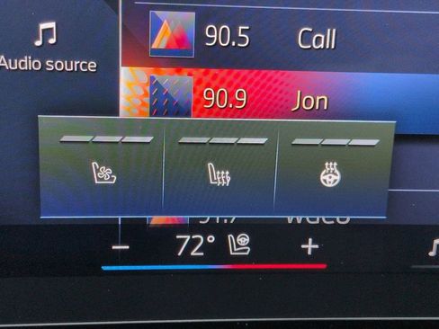 New 2026 BMW i5 eDrive40 image 24