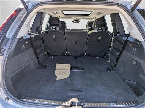 Certified 2026 Volvo XC90 B5 Core AWD/4WD image 6