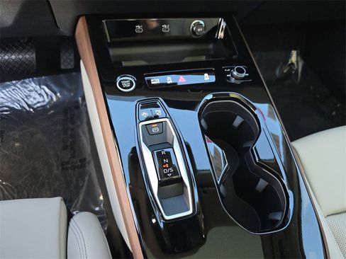 New 2025 Audi A5 2.0T Prestige image 28