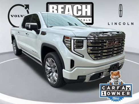 Used 2025 GMC Sierra 1500 Denali w/ Denali Reserve Package AWD/4WD image 1