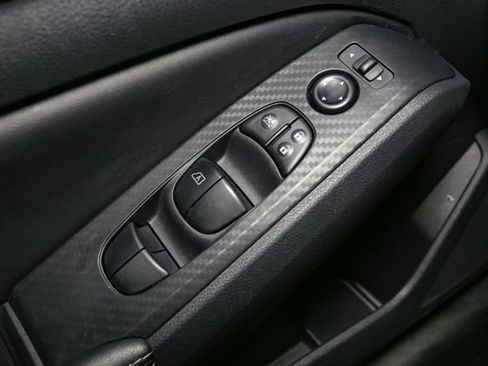 Used 2025 Nissan Altima 2.5 SV image 30