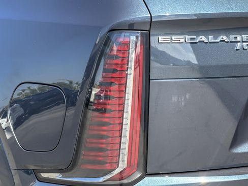 Used 2026 Cadillac Escalade IQ Luxury 1 AWD/4WD image 26