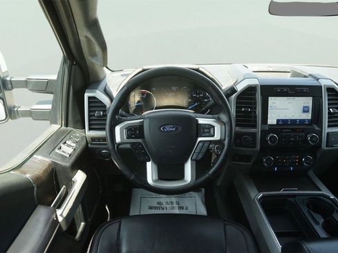 Used 2021 Ford F350 Lariat w/ Lariat Value Package AWD/4WD image 21