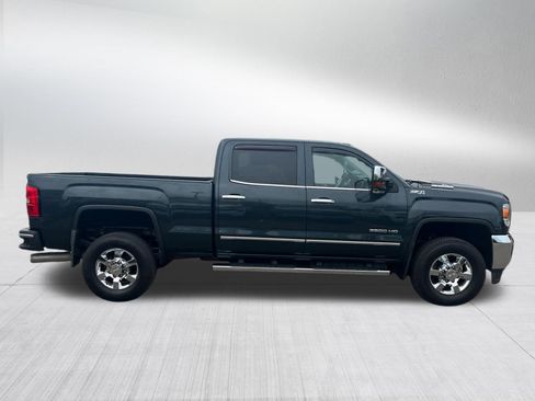Used 2018 GMC Sierra 3500 SLT w/ Duramax Plus Package AWD/4WD image 2