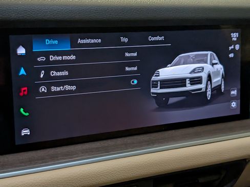 New 2026 Porsche Cayenne AWD/4WD image 32