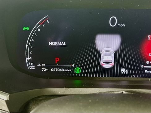 Used 2023 Acura MDX SH-AWD w/ Technology Package image 13