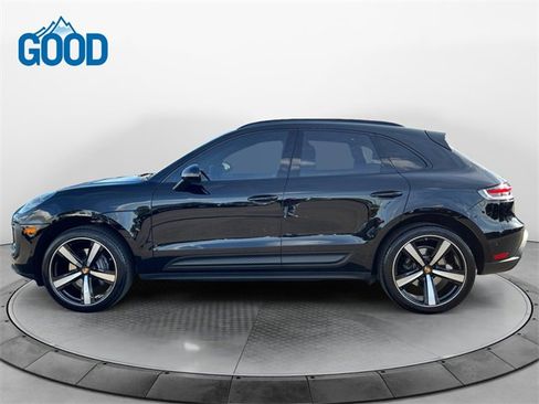 Used 2022 Porsche Macan image 2