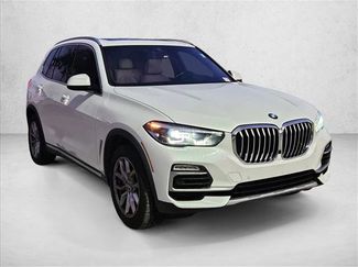 Used 2021 BMW X5 xDrive45e w/ Luxury Seating Package 2 AWD/4WD video 3