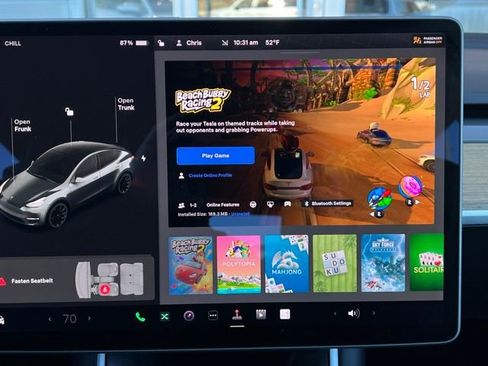 Used 2021 Tesla Model Y Long Range image 17