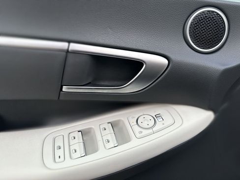Used 2024 Hyundai Sonata SEL image 15
