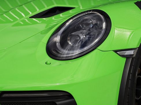 Used 2019 Porsche 911 GT3 RS RWD image 4