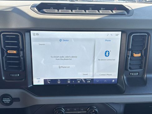 Used 2022 Ford Bronco Badlands image 16