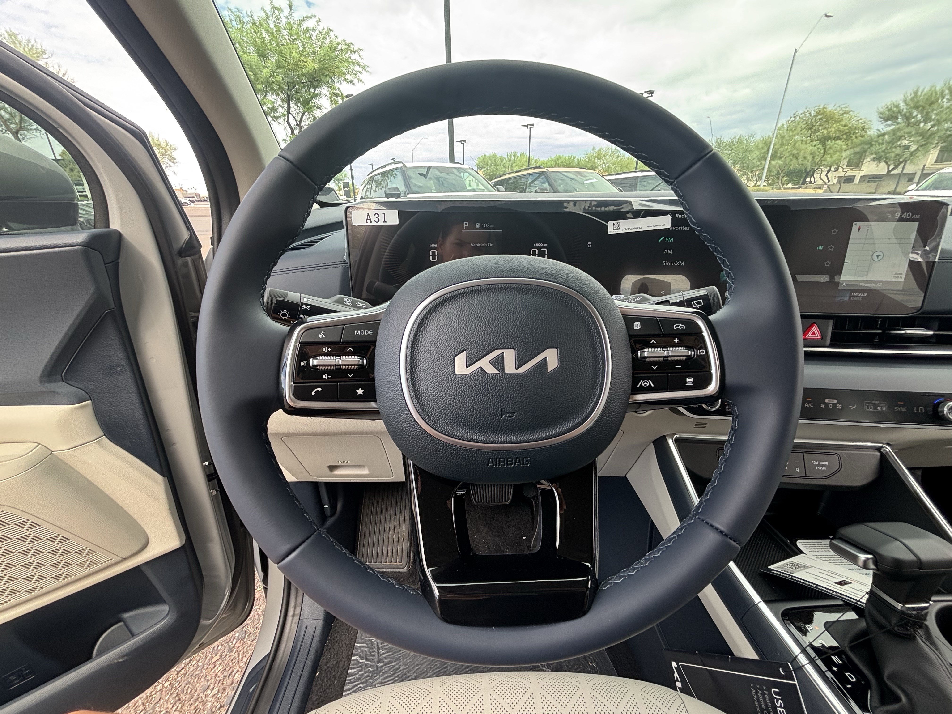 New 2026 Kia Carnival EX FWD image 25