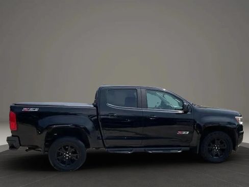 Used 2017 Chevrolet Colorado Z71 w/ Z71 Midnight Edition AWD/4WD image 10