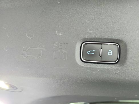 Used 2025 Ford Expedition Active RWD image 58