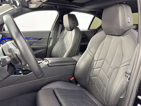 Used 2024 BMW i5 eDrive40i w/ M Sport Package image 41