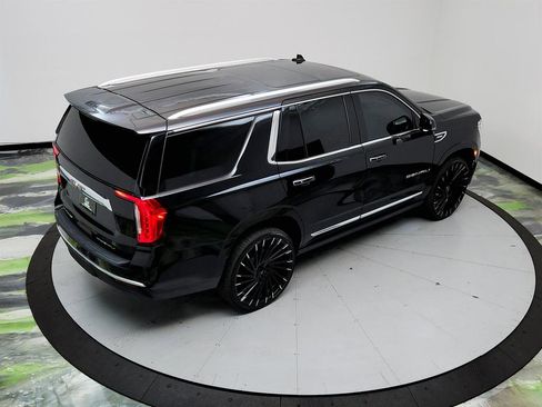 Used 2022 GMC Yukon Denali w/ Denali Premium Package image 34