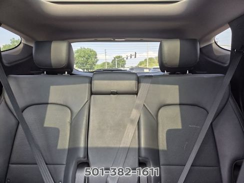 Used 2017 Hyundai Santa Fe Sport FWD image 13