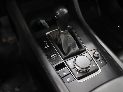 Used 2022 MAZDA MAZDA3 s image 21