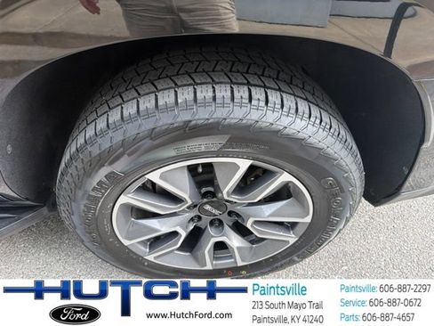 Used 2021 GMC Yukon SLT AWD/4WD image 13