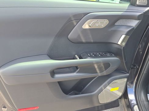 New 2027 Kia Telluride S FWD image 18