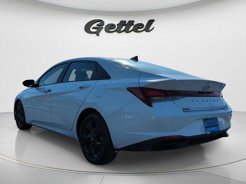 Certified 2023 Hyundai Elantra SEL FWD image 7