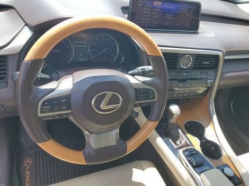 Used 2018 Lexus RX 350 AWD w/ Premium Package image 18