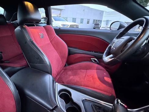 Used 2022 Dodge Challenger R/T Scat Pack w/ Dynamics Package image 18