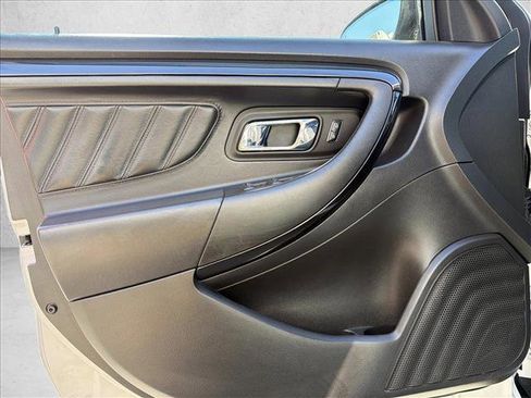 Used 2018 Ford Taurus SHO AWD/4WD image 10