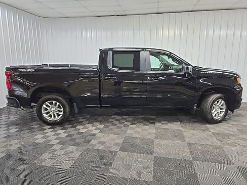 Used 2023 Chevrolet Silverado 1500 RST w/ Z71 Off-Road Package image 2