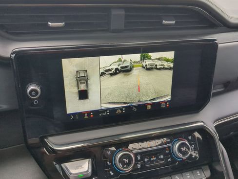 Used 2024 GMC Sierra 1500 AT4X AWD/4WD image 17
