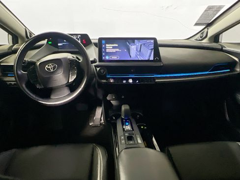 Used 2024 Toyota Prius Limited FWD image 31
