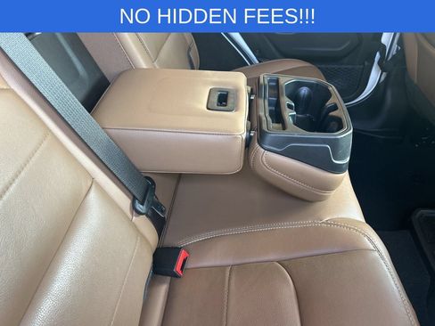 Used 2020 Jeep Wrangler Unlimited Sahara AWD/4WD image 13