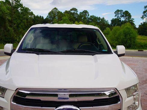 Used 2015 Ford F150 Lariat w/ Equipment Group 501A Mid AWD/4WD image 13