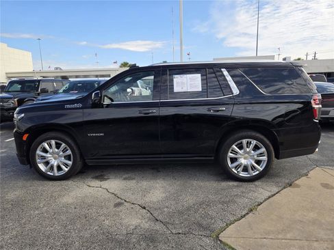 Used 2024 Chevrolet Tahoe High Country AWD/4WD image 5
