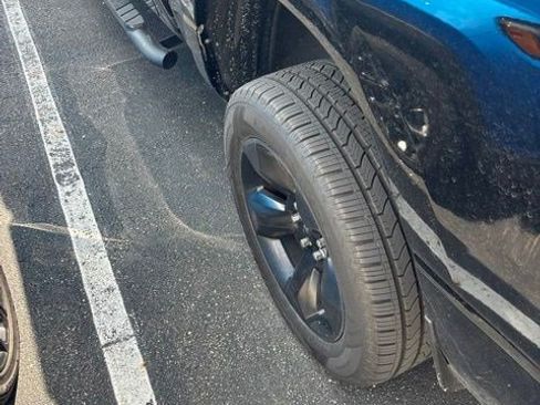 Used 2019 RAM 1500 Big Horn AWD/4WD image 8