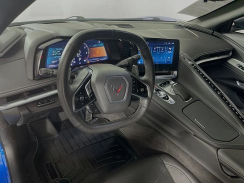 Used 2024 Chevrolet Corvette Stingray Preferred Cpe w/ Z51 Performance Package RWD image 10