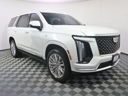 Used 2025 Cadillac Escalade Premium Luxury w/ Touring Package AWD/4WD image 8